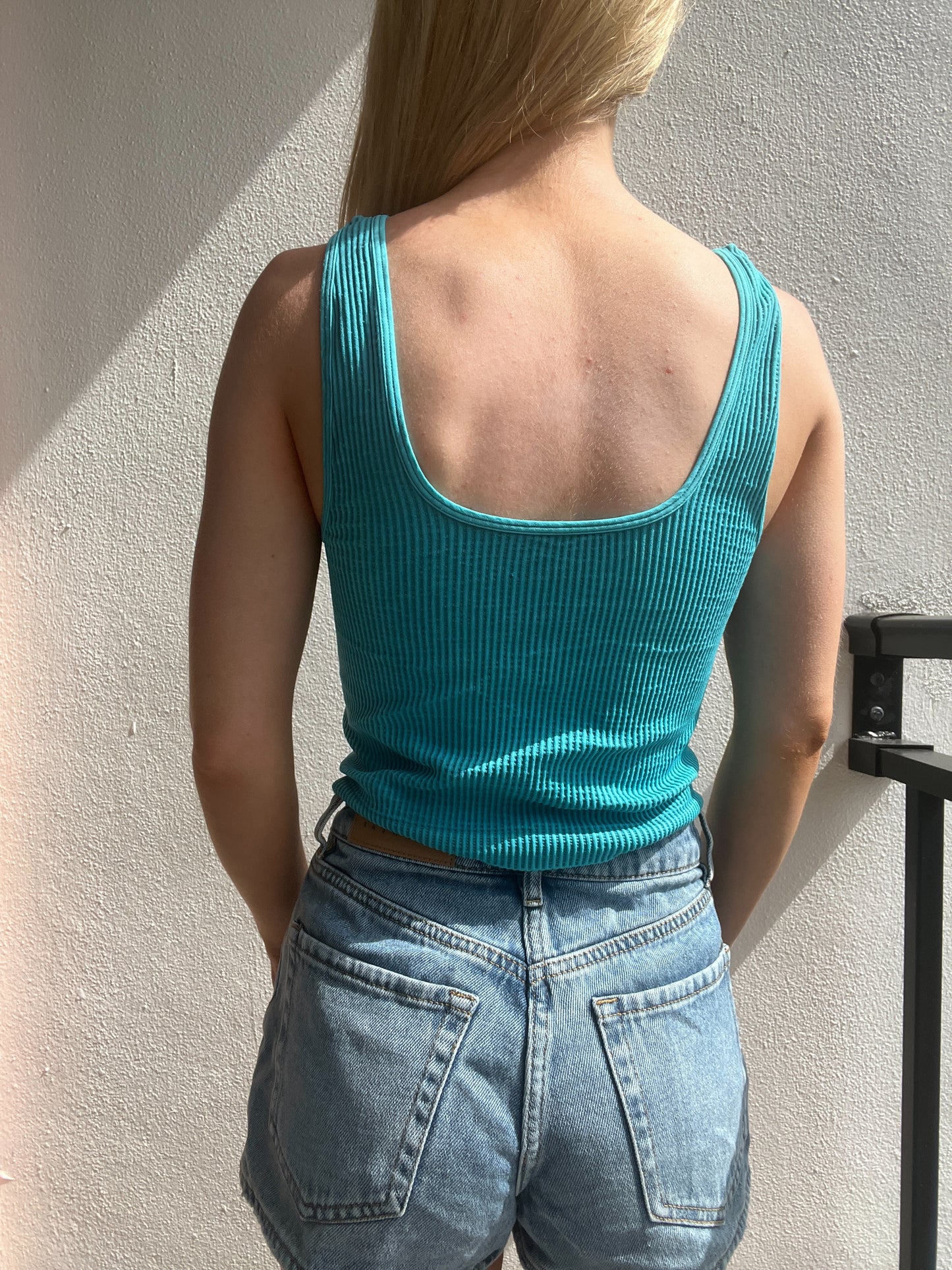 Aqua Blue Versatile Tank